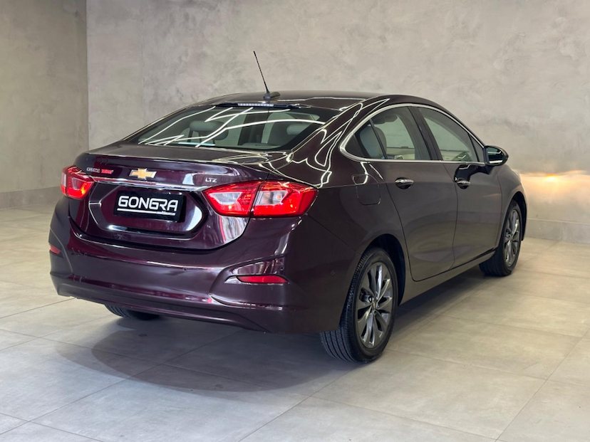 Foto do veículo CHEVROLET CRUZE CHEV  LTZ NB AT 2018 72.105 KM 92.900,00