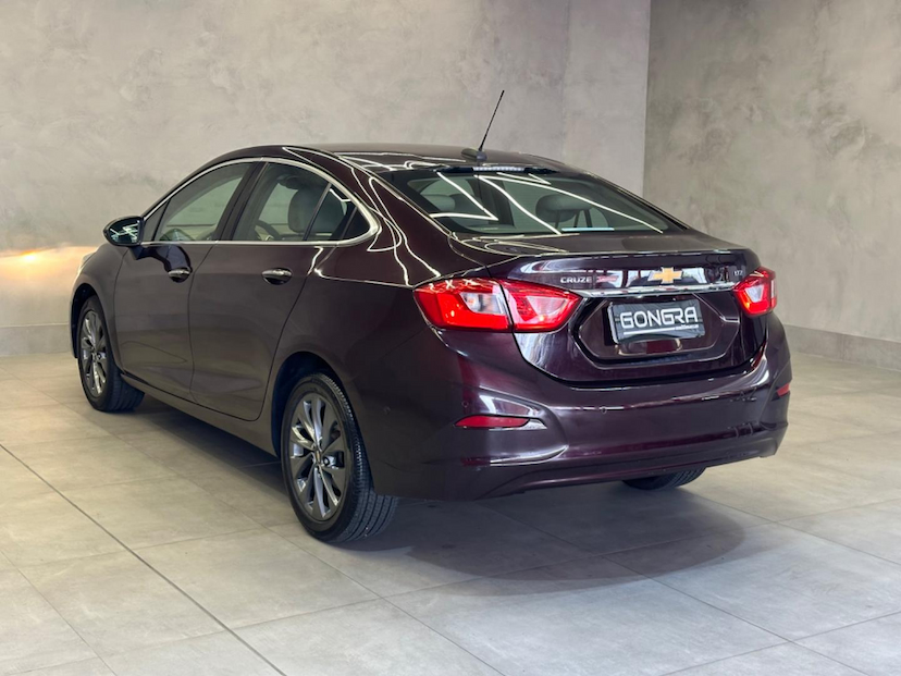 Foto do veículo CHEVROLET CRUZE CHEV  LTZ NB AT 2018 72.105 KM 92.900,00