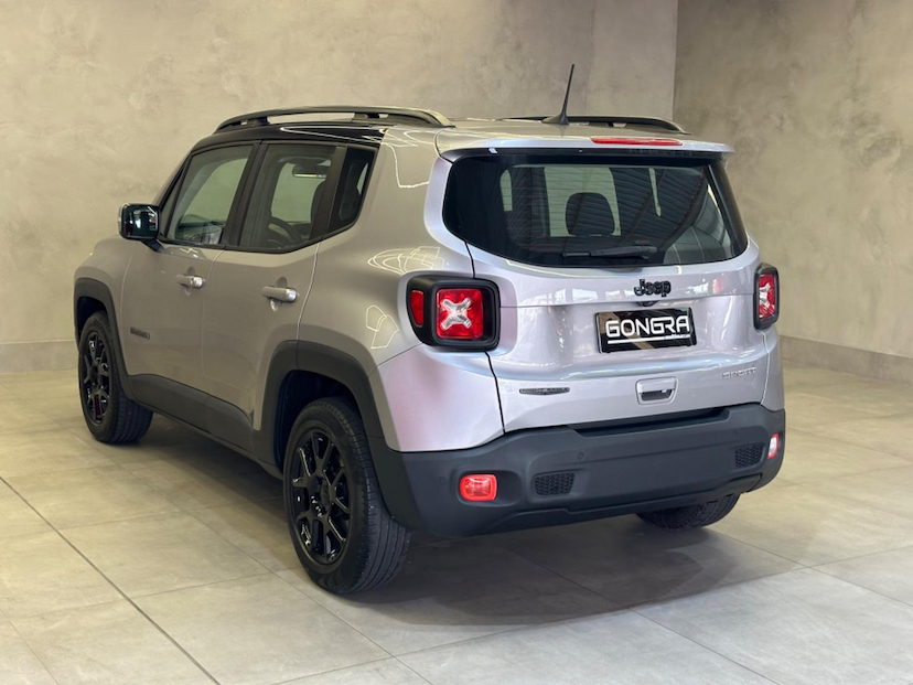 Foto do veículo JEEP RENEGADE  SPORT AT 2021 58.465 KM 84.900,00