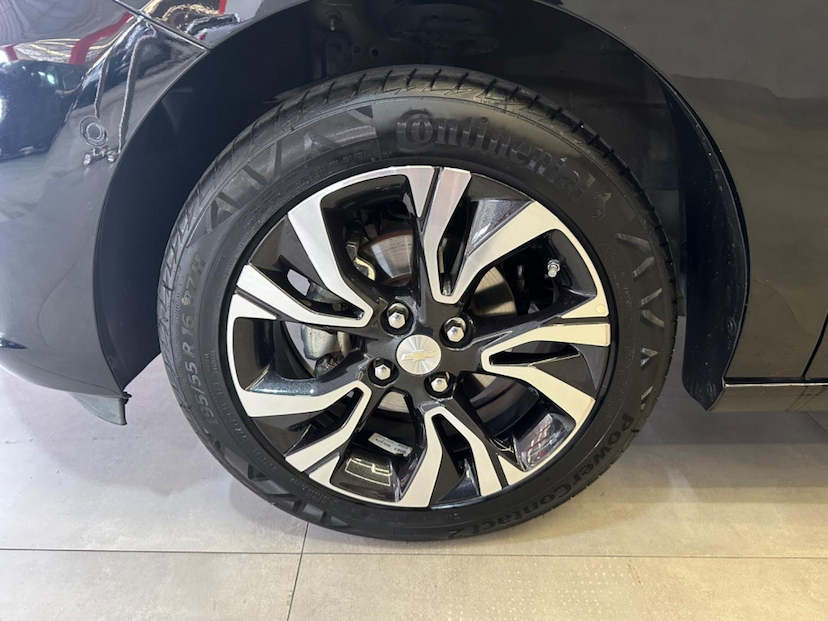 Foto do veículo CHEVROLET ONIX  PLUS 10TAT PR2 2023 17.657 KM 95.900,00