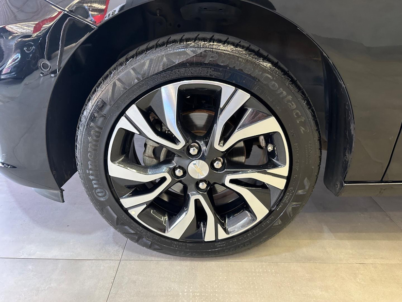 Foto do veículo CHEVROLET ONIX  PLUS 10TAT PR2 2023 31.507 KM 92.900,00