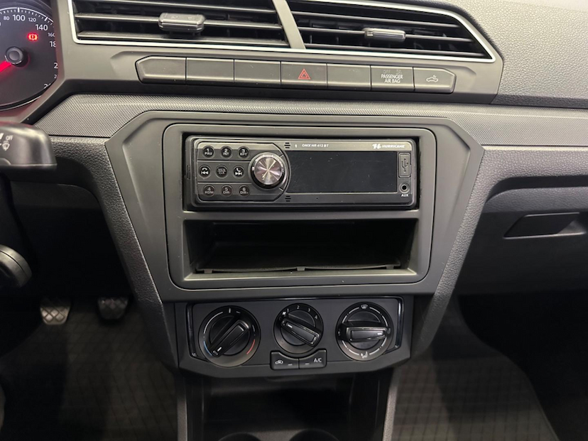 Foto do veículo VOLKSWAGEN SAVEIRO  CS RB MPI 2023 32.309 KM 74.900,00