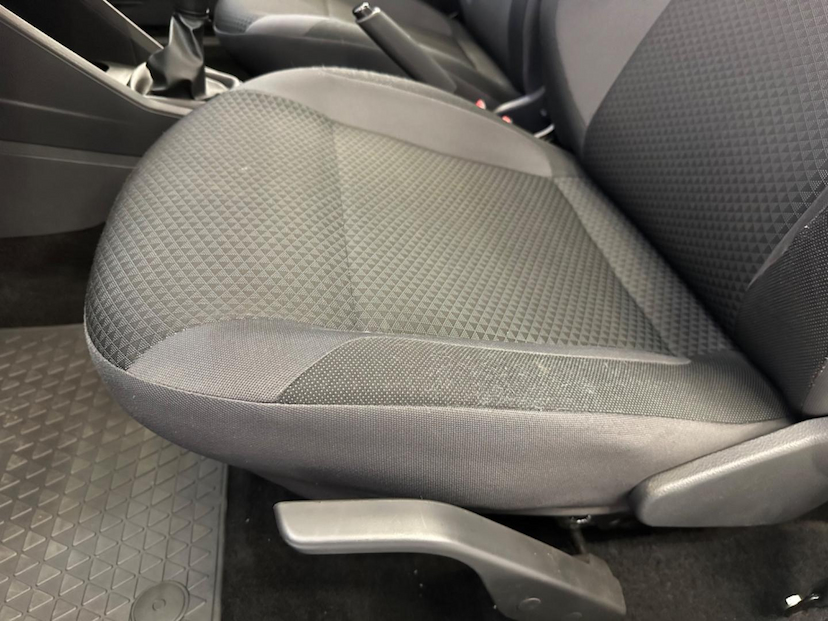 Foto do veículo VOLKSWAGEN SAVEIRO  CS RB MPI 2023 32.309 KM 74.900,00