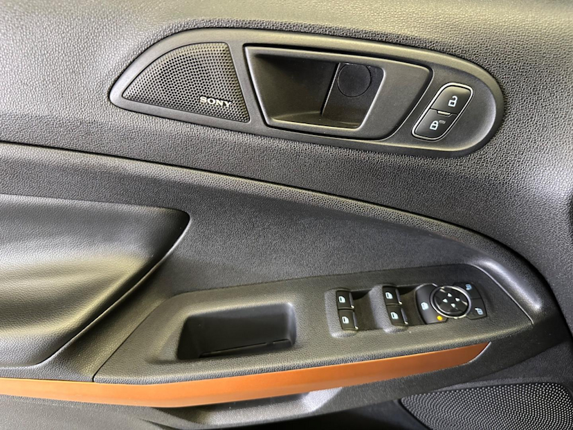 Foto do veículo FORD ECOSPORT  STORM 2.0 4WD 16V FLEX 5P AUT 2019 70.642 KM 81.900,00