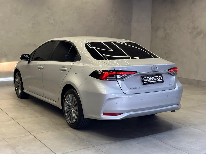 Foto do veículo TOYOTA COROLLA  2.0 XEI 16V FLEX 4P AUTOMATICO 2024 14.121 KM 149.900,00
