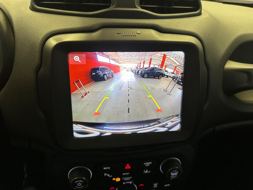 Foto do veículo JEEP RENEGADE  LONGITUDE T270 1.3 TB 4X2 FLEX AUT 2024 32.848 KM 114.900,00