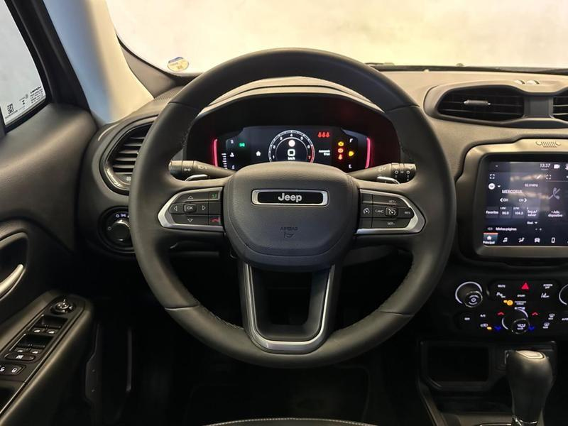 Foto do veículo JEEP RENEGADE  LONGITUDE T270 1.3 TB 4X2 FLEX AUT 2024 32.848 KM 114.900,00