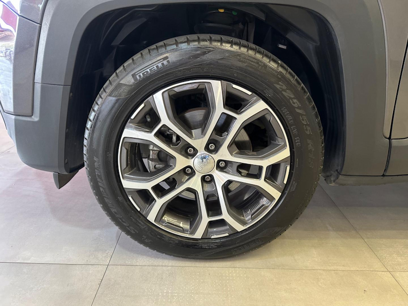 Foto do veículo JEEP RENEGADE  LONGITUDE T270 1.3 TB 4X2 FLEX AUT 2024 32.848 KM 114.900,00