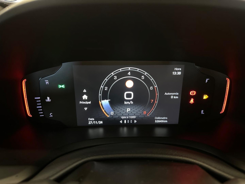 Foto do veículo JEEP RENEGADE  LONGITUDE T270 1.3 TB 4X2 FLEX AUT 2024 32.848 KM 114.900,00