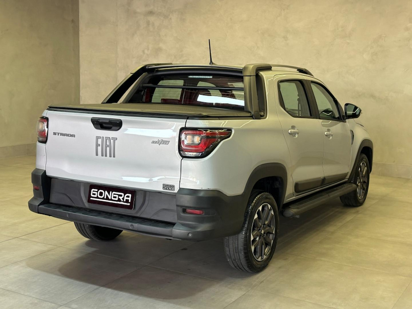 Foto do veículo FIAT STRADA  ULTRA T200AT 2024 5.931 KM 128.900,00