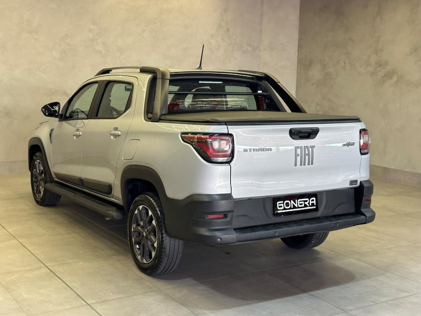 Foto do veículo FIAT STRADA  ULTRA T200AT 2024 5.931 KM 128.900,00