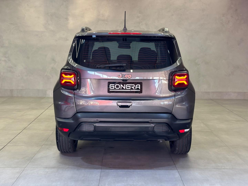 Foto do veículo JEEP RENEGADE  LONGITUDE T270 1.3 TB 4X2 FLEX AUT 2024 13.552 KM 132.900,00