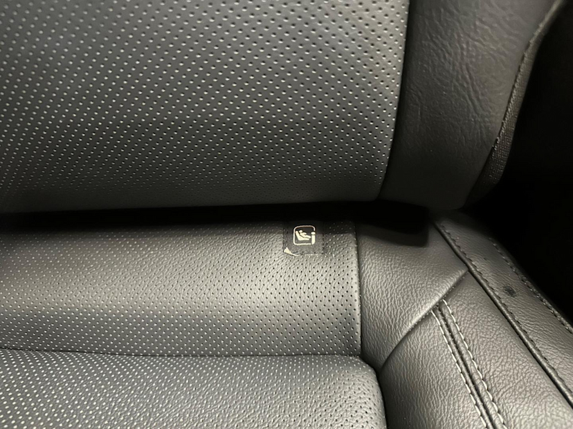 Foto do veículo JEEP COMPASS  LONG TF 2023 10.356 KM 144.900,00