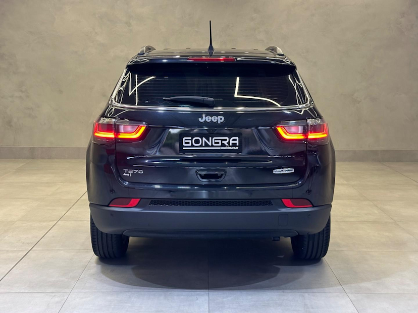 Foto do veículo JEEP COMPASS  LONG TF 2023 10.356 KM 144.900,00