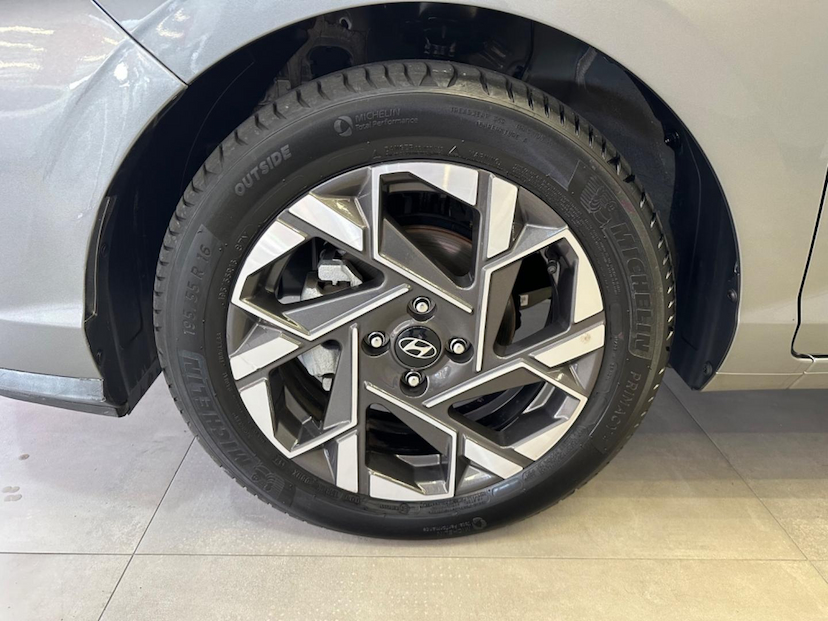 Foto do veículo HYUNDAI HB20  COMFORT 1.0 TB FLEX 12V AUT 2024 9.389 KM 94.900,00