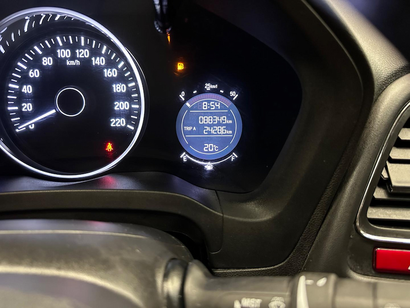 Foto do veículo HONDA HR-V HR-V TOURING 1.8 FLEXONE 16V 5P AUT 2018 88.183 KM 99.900,00