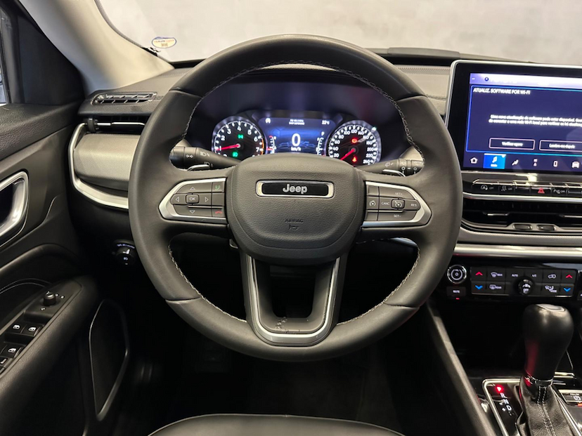Foto do veículo JEEP COMPASS  LONG. T270 1.3 TB 4X2 FLEX AUT. 2023 20.372 KM 139.900,00