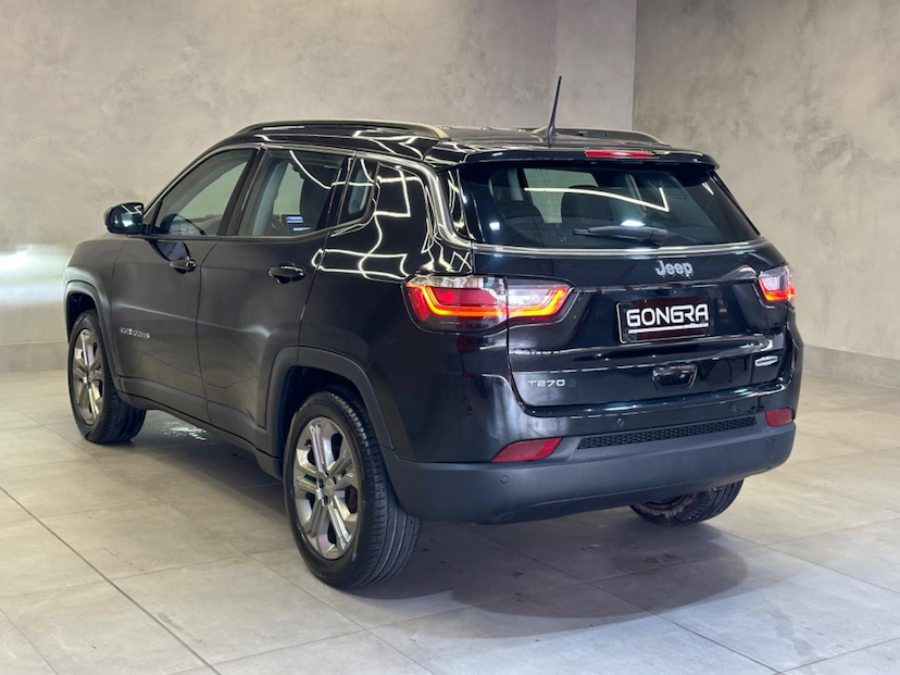 Foto do veículo JEEP COMPASS  LONG. T270 1.3 TB 4X2 FLEX AUT. 2023 20.372 KM 139.900,00