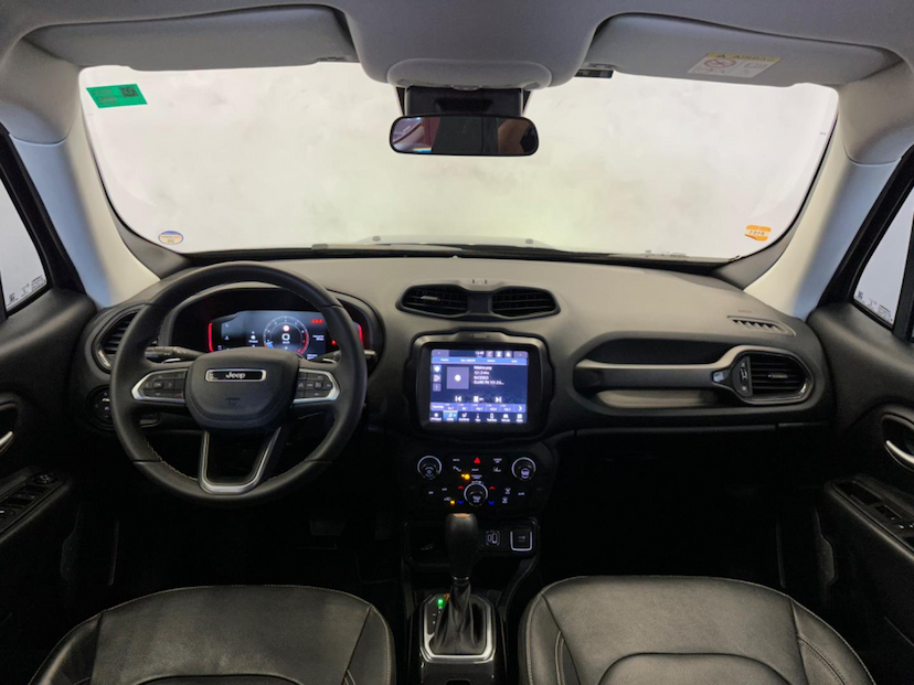 Foto do veículo JEEP RENEGADE  LGTD T270 2022 24.130 KM 114.900,00
