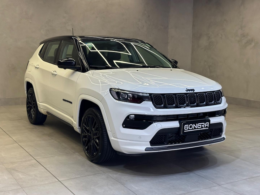 Foto do veículo JEEP COMPASS  S 4XE HIBRIDO 2022 18.116 KM 184.900,00