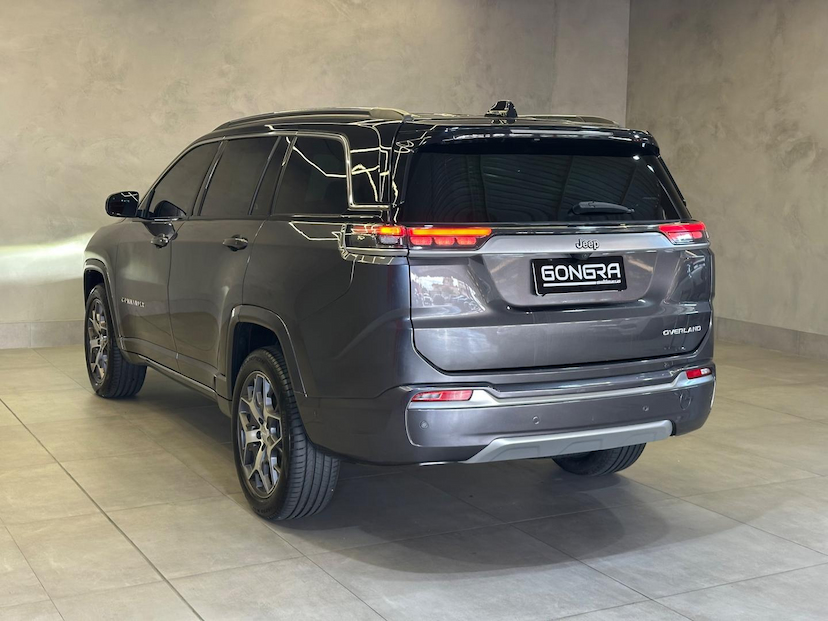 Foto do veículo JEEP COMMANDER  OVERLAND TD380 4X4 TURBO DIESEL 2023 61.653 KM 194.900,00