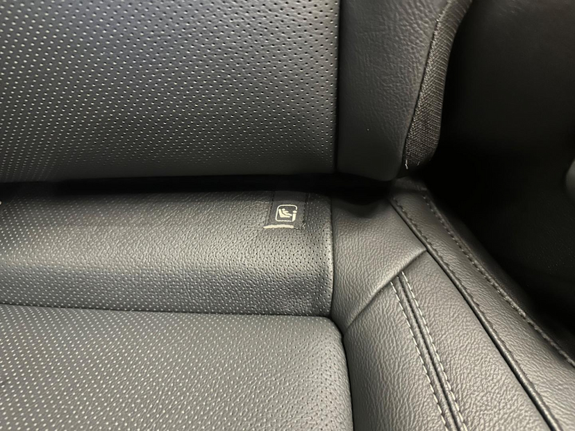 Foto do veículo JEEP COMPASS  LONG TF 2023 13.033 KM 148.900,00