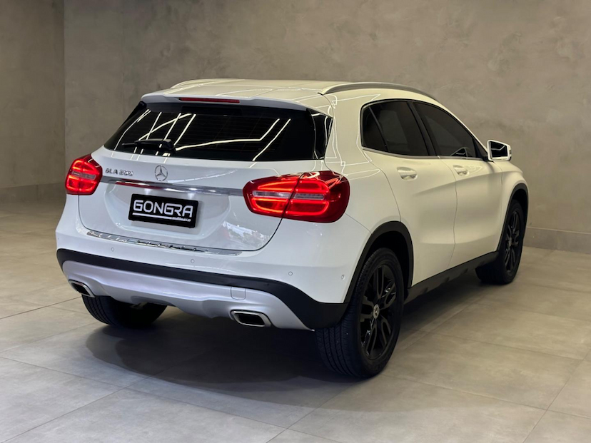 Foto do veículo MERCEDES-BENZ GLA 200  1.6 CGI STYLE 16V TURBO 4P 2016 80.556 KM 99.900,00
