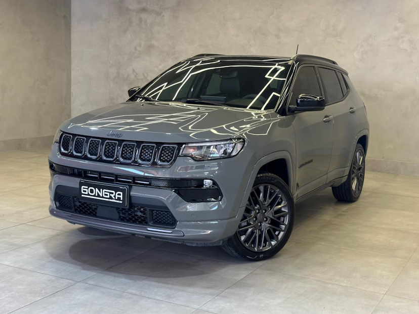 Foto do veículo JEEP COMPASS  SERIE S TF 2023 25.505 KM 179.900,00