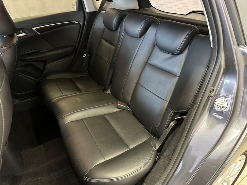 Foto do veículo HONDA FIT  LX CVT 2017 84.338 KM 72.900,00