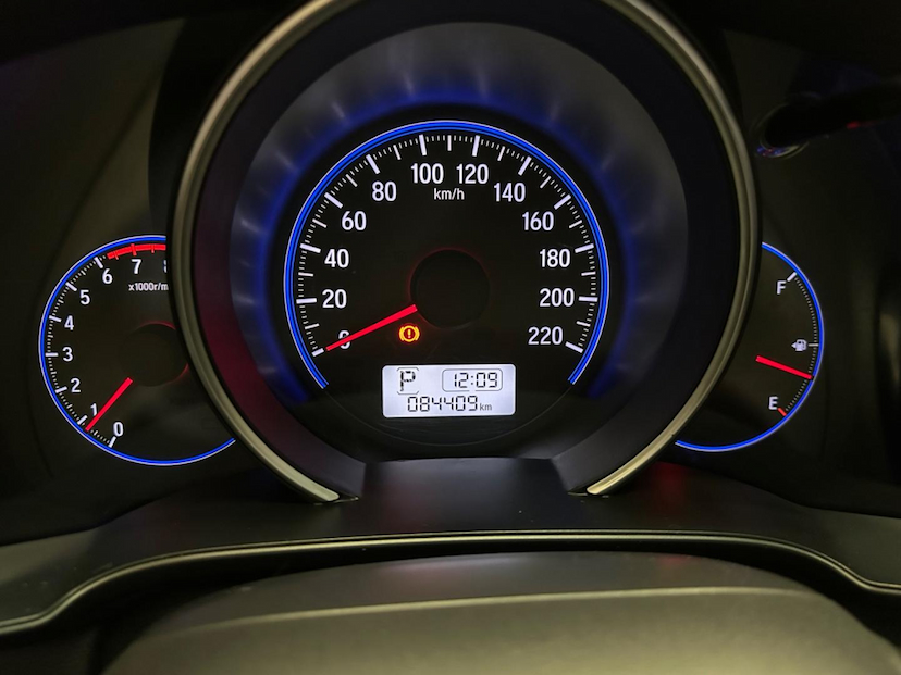 Foto do veículo HONDA FIT  LX CVT 2017 84.338 KM 72.900,00