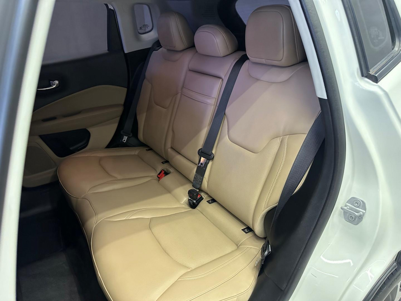 Foto do veículo JEEP COMPASS  LIMITED 2.0 4X2 FLEX 16V AUT 2017 86.546 KM 93.900,00