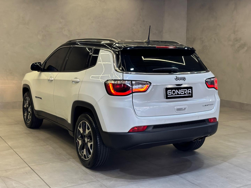 Foto do veículo JEEP COMPASS  LIMITED 2.0 4X2 FLEX 16V AUT 2017 86.546 KM 93.900,00