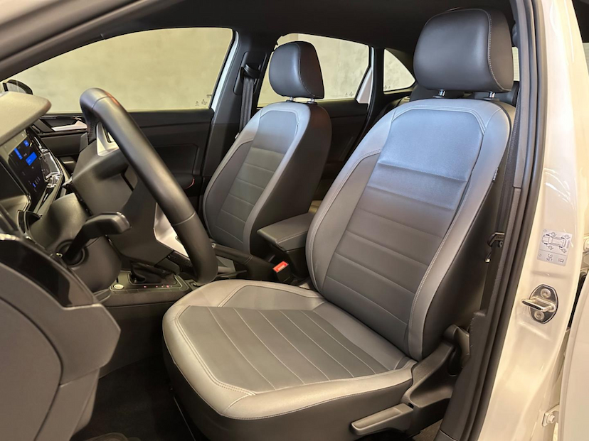 Foto do veículo VOLKSWAGEN NIVUS  1.0 200 TSI HIGHLINE 2021 52.170 KM 107.900,00