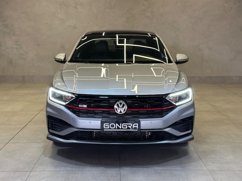Foto do veículo VOLKSWAGEN JETTA  GLI 350 TSI 2.0 16V 4P AUT 2019 54.600 KM 162.900,00