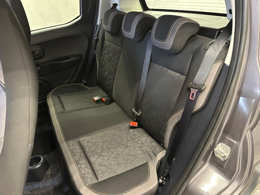Foto do veículo FIAT MOBI  TREKKING 1.0 MT 2022 22.515 KM 58.900,00