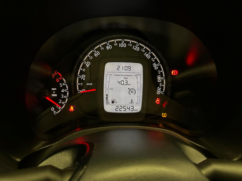Foto do veículo FIAT MOBI  TREKKING 1.0 MT 2022 22.515 KM 58.900,00