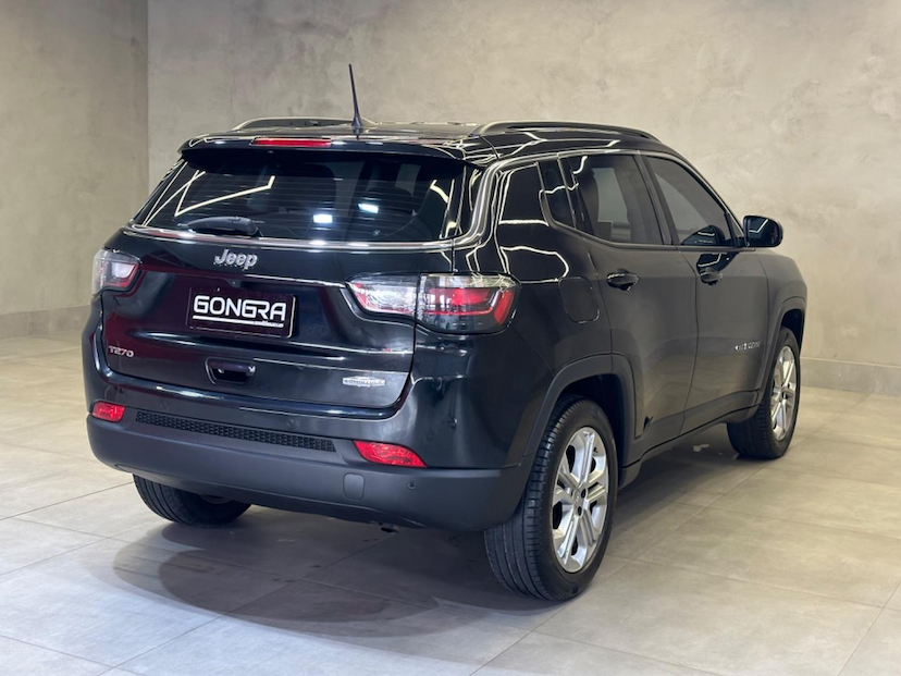Foto do veículo JEEP COMPASS  LONG TF 2022 42.226 KM 133.900,00