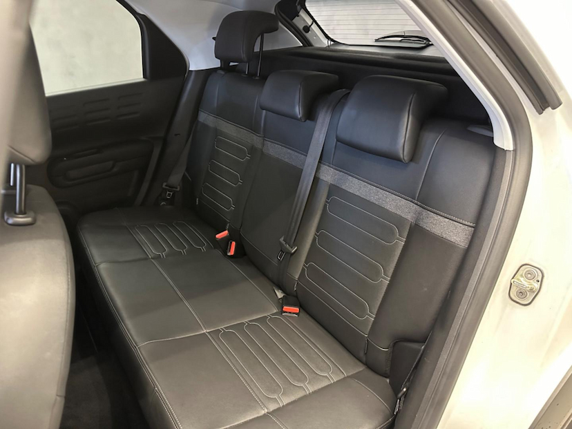 Foto do veículo CITROËN C4 CACTUS  1.6 FEEL PACK AUT 2022 26.326 KM 88.900,00