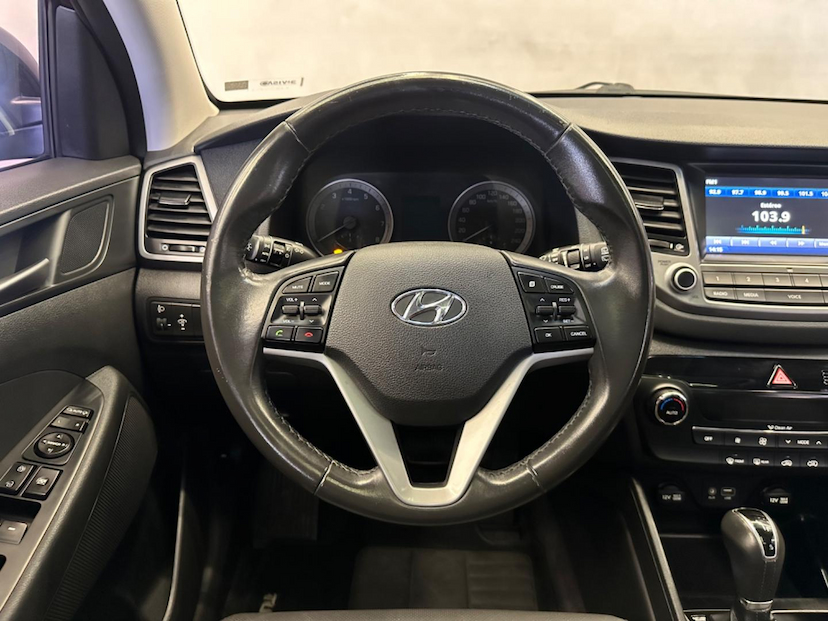 Foto do veículo HYUNDAI TUCSON  1.6 16V T-GDI GASOLINA GLS ECOSHIFT 2018 113.000 KM 98.900,00