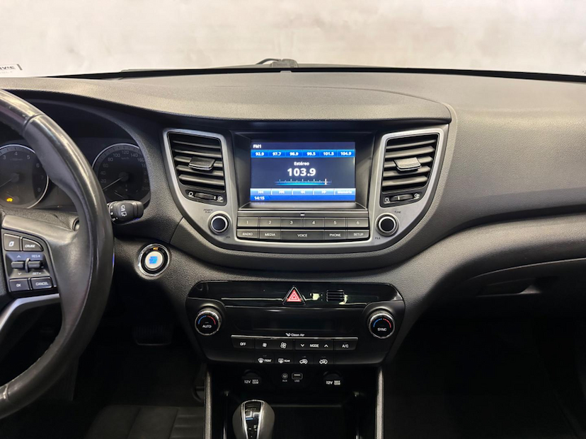 Foto do veículo HYUNDAI TUCSON  1.6 16V T-GDI GASOLINA GLS ECOSHIFT 2018 113.000 KM 98.900,00