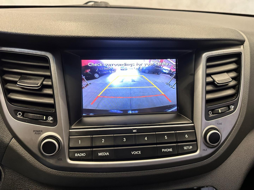 Foto do veículo HYUNDAI TUCSON  1.6 16V T-GDI GASOLINA GLS ECOSHIFT 2018 113.000 KM 98.900,00