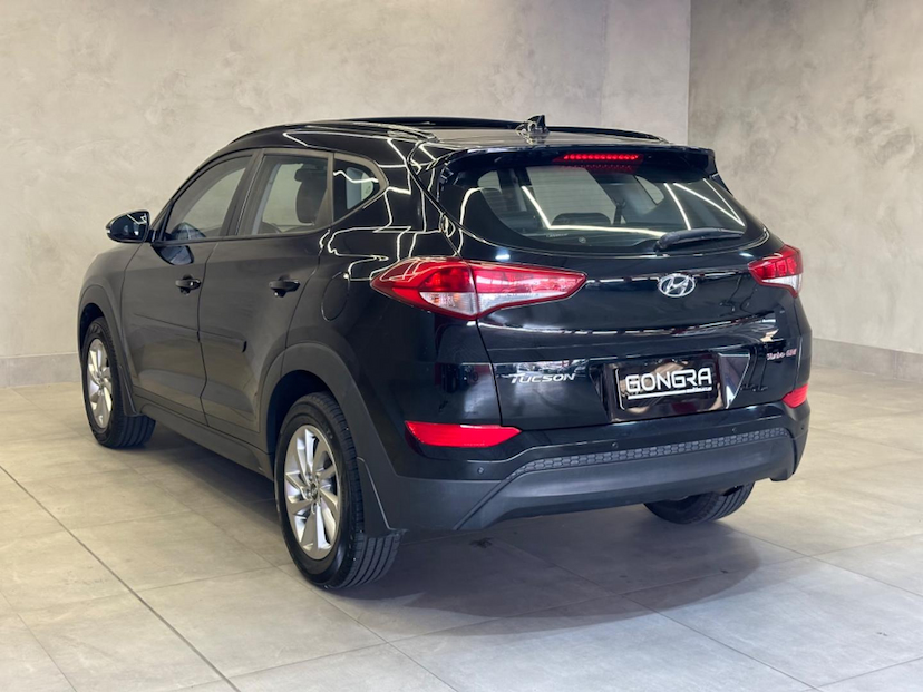 Foto do veículo HYUNDAI TUCSON  1.6 16V T-GDI GASOLINA GLS ECOSHIFT 2018 113.000 KM 98.900,00