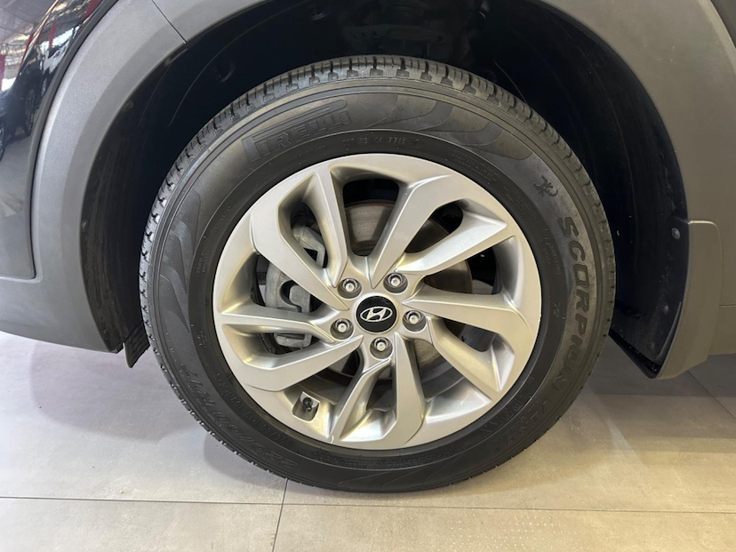 Foto do veículo HYUNDAI TUCSON  1.6 16V T-GDI GASOLINA GLS ECOSHIFT 2018 113.000 KM 98.900,00