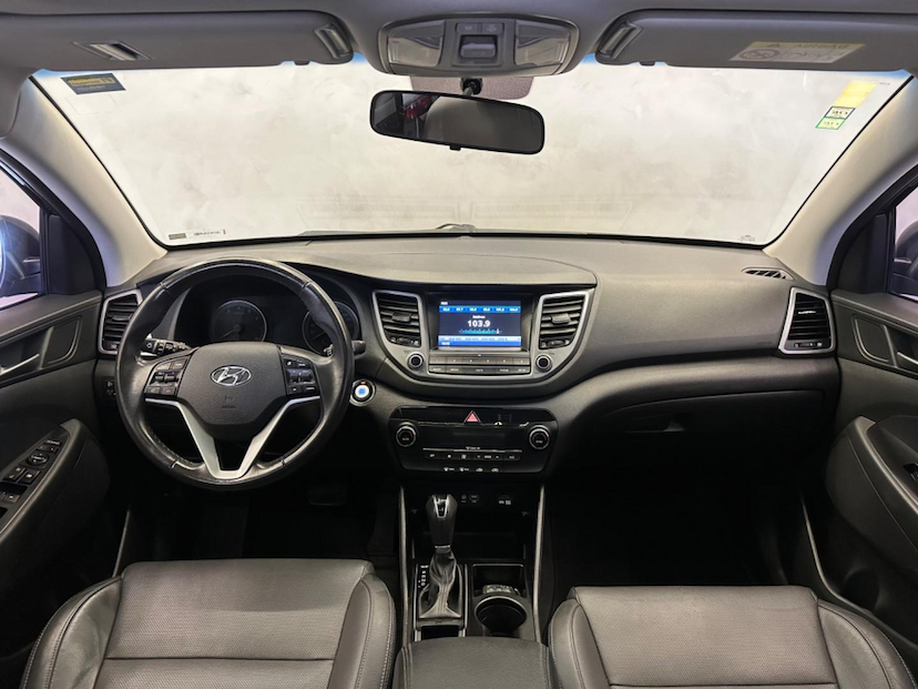 Foto do veículo HYUNDAI TUCSON  1.6 16V T-GDI GASOLINA GLS ECOSHIFT 2018 113.000 KM 98.900,00