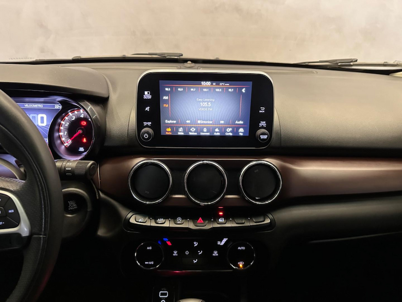 Foto do veículo FIAT CRONOS  PRECISION 1.8 16V FLEX AUT. 2019 76.502 KM 69.900,00