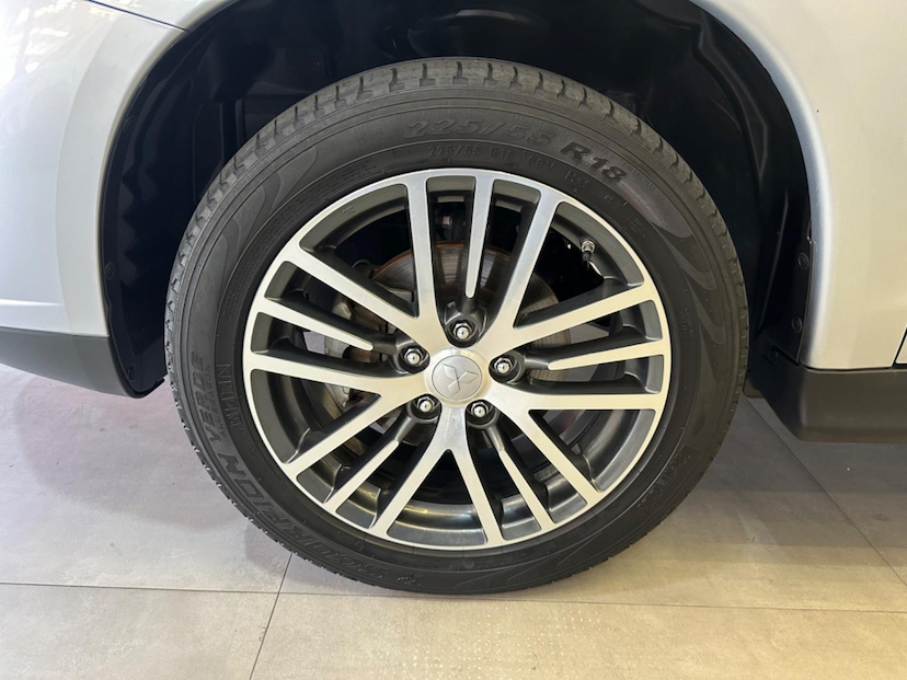 Foto do veículo MITSUBISHI ASX  2.0 CVT FLEX 2019 62.253 KM 94.900,00