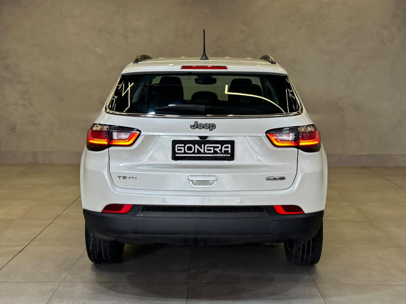 Foto do veículo JEEP COMPASS  LONGITUDE T270 TURBO FLEX AUT. 2023 7.912 KM 152.900,00