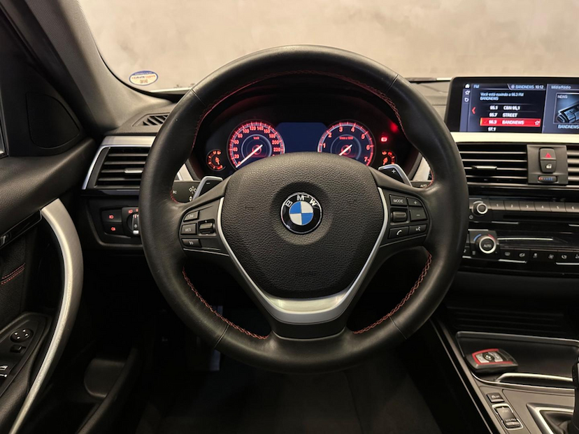 Foto do veículo BMW 320I  2.0 SPORT GP ACTIVE FLEX AUT 2018 72.264 KM 144.900,00