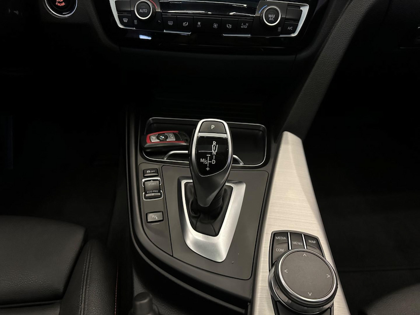 Foto do veículo BMW 320I  2.0 SPORT GP ACTIVE FLEX AUT 2018 72.264 KM 144.900,00