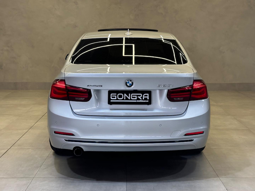 Foto do veículo BMW 320I  2.0 SPORT GP ACTIVE FLEX AUT 2018 72.264 KM 144.900,00